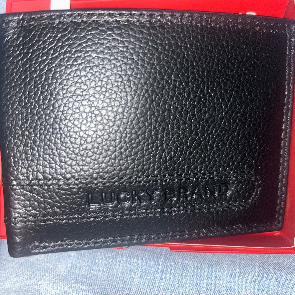 Lucky Brand Black Leather Wallet